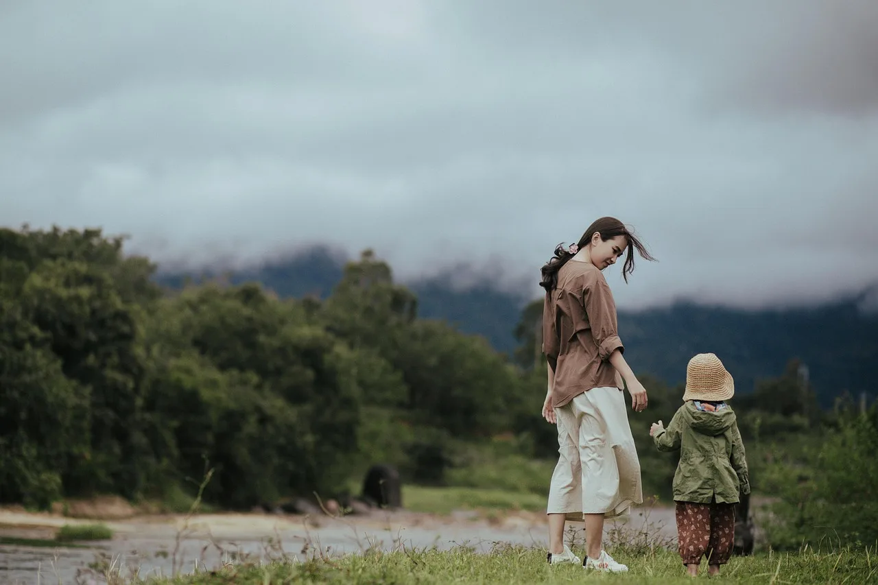 mother, daughter, outdoors, parent, baby, child, people, family, love, closeup. Privacy-safe family profiles compared with the default of publishing everything